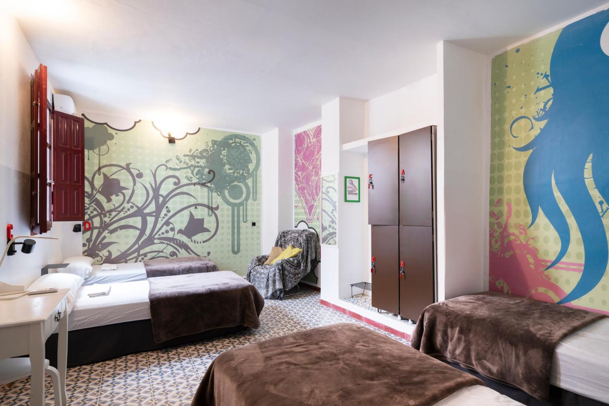 Home Youth Hostel By Feetup Hostels Valencia Exterior foto